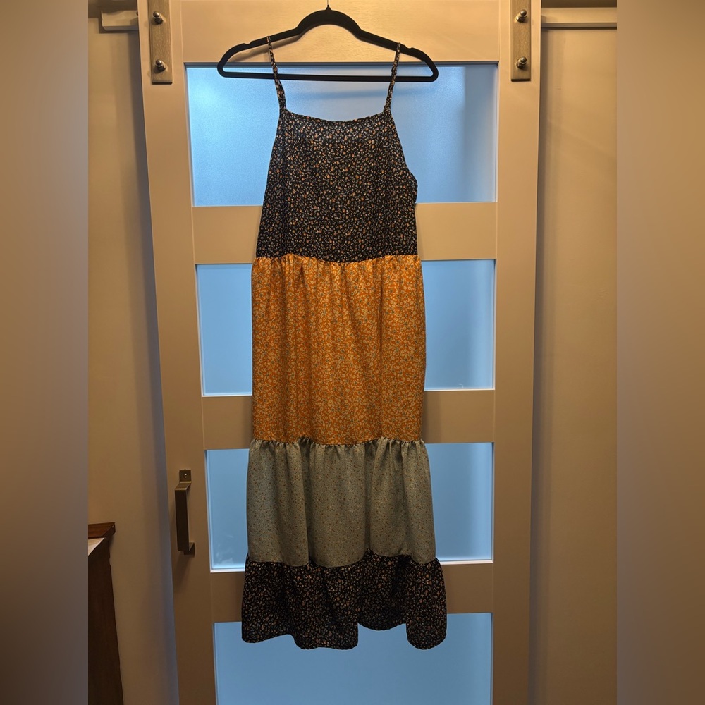 Cato Multicolor Tiered Maxi Dress Ditsy Floral Strappy EUC Size Large Vibrant!
